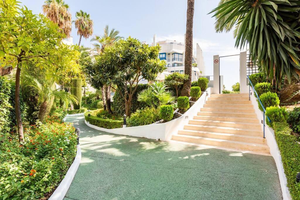 Marbella House Imponente Atico Con Piscina Privada Apartment Exterior photo